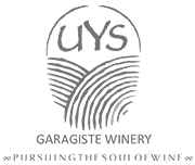Uys Vineyards Logo